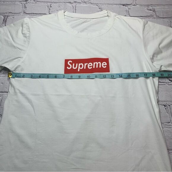 Men’s White basic T-shirt - Picture 4 of 4